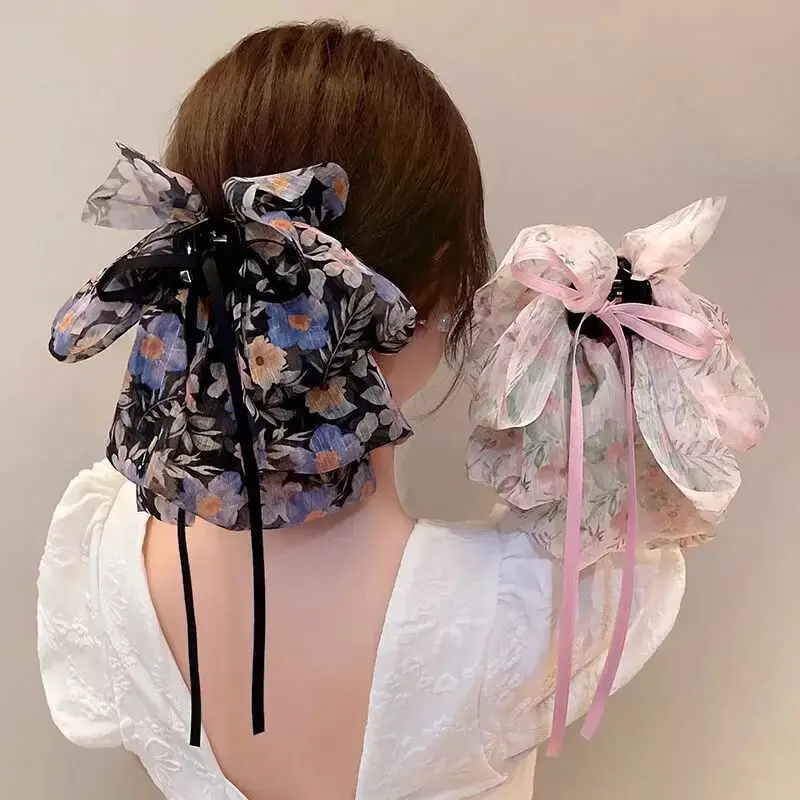 French Retro Bow Hairpin with Black Houndstooth Design - Image 14