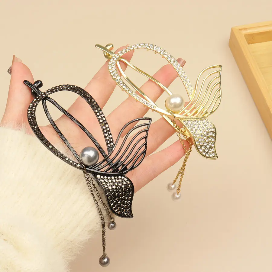 Pearl Fish Tassel Hair Clip with High Sense Tassel