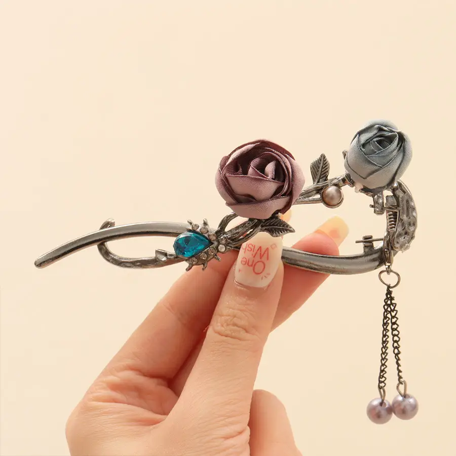 Pearl Fish Tassel Hair Clip with High Sense Tassel