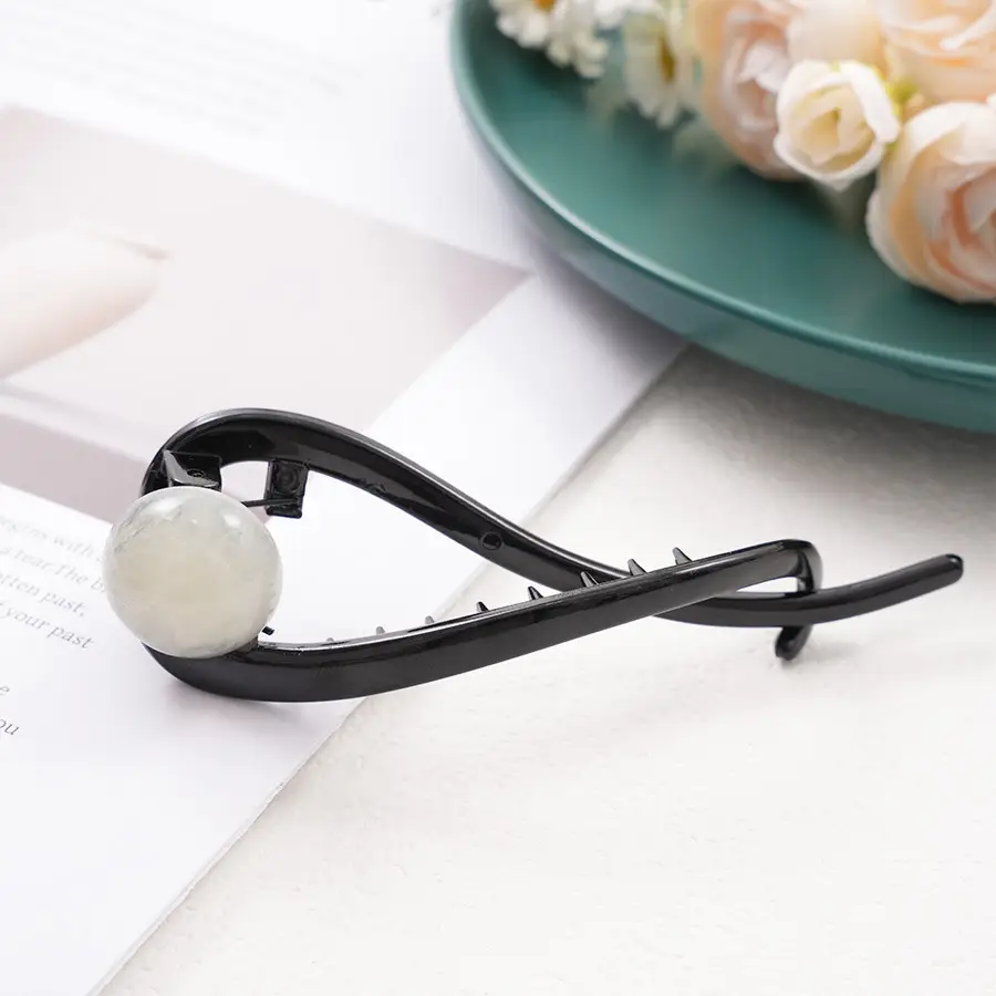 Pearl Fish Tassel Hair Clip with High Sense Tassel