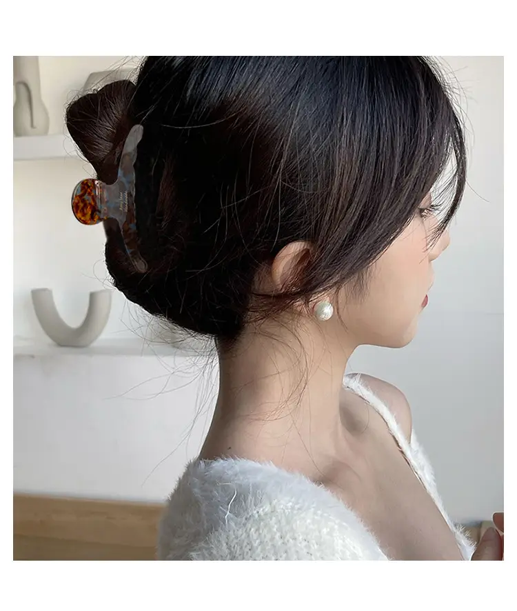 Peach 3001 Hair Ornament Acetic Acid Grip Clip — feature 4