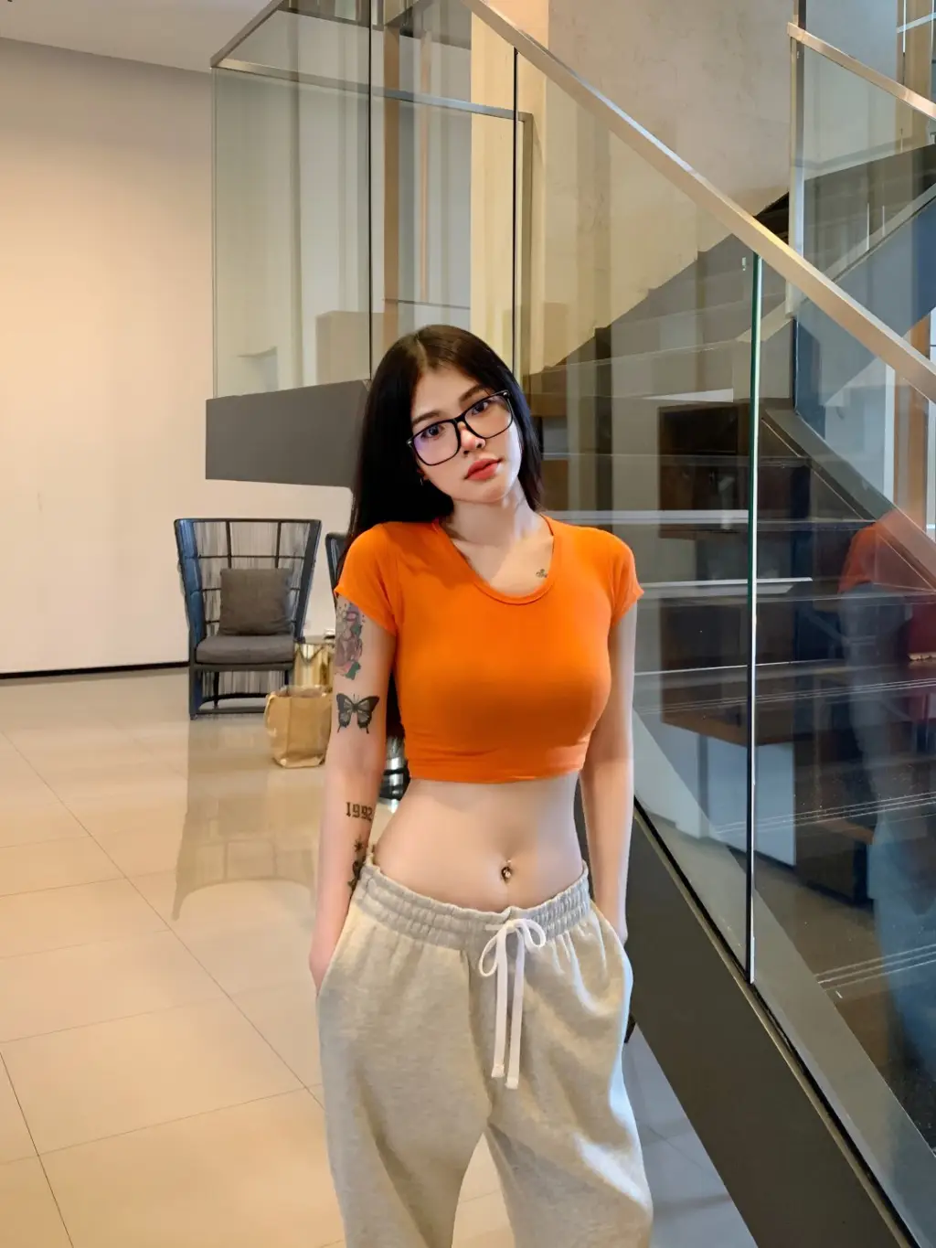 Ins Spice Girls Sexy Navel Short Solid Color T-Shirt Women's New Slim-fit Slimming Pure U-collar Base Top Women's T-tide — feature 3