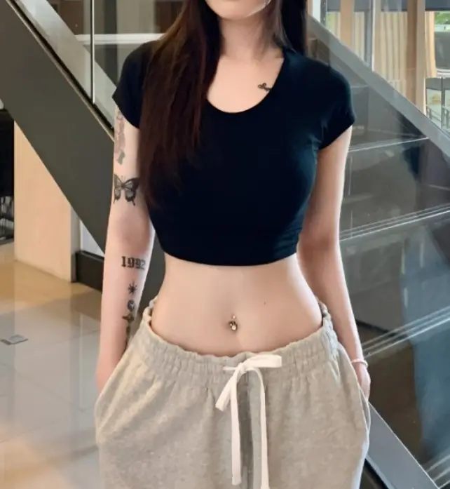 Ins Spice Girls Sexy Navel Short Solid Color T-Shirt Women's New Slim-fit Slimming Pure U-collar Base Top Women's T-tide — feature 9