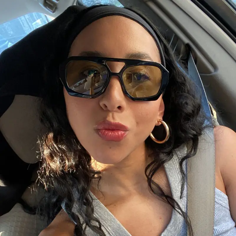 Women's Black Green Double Beam Sunglasses — feature 12