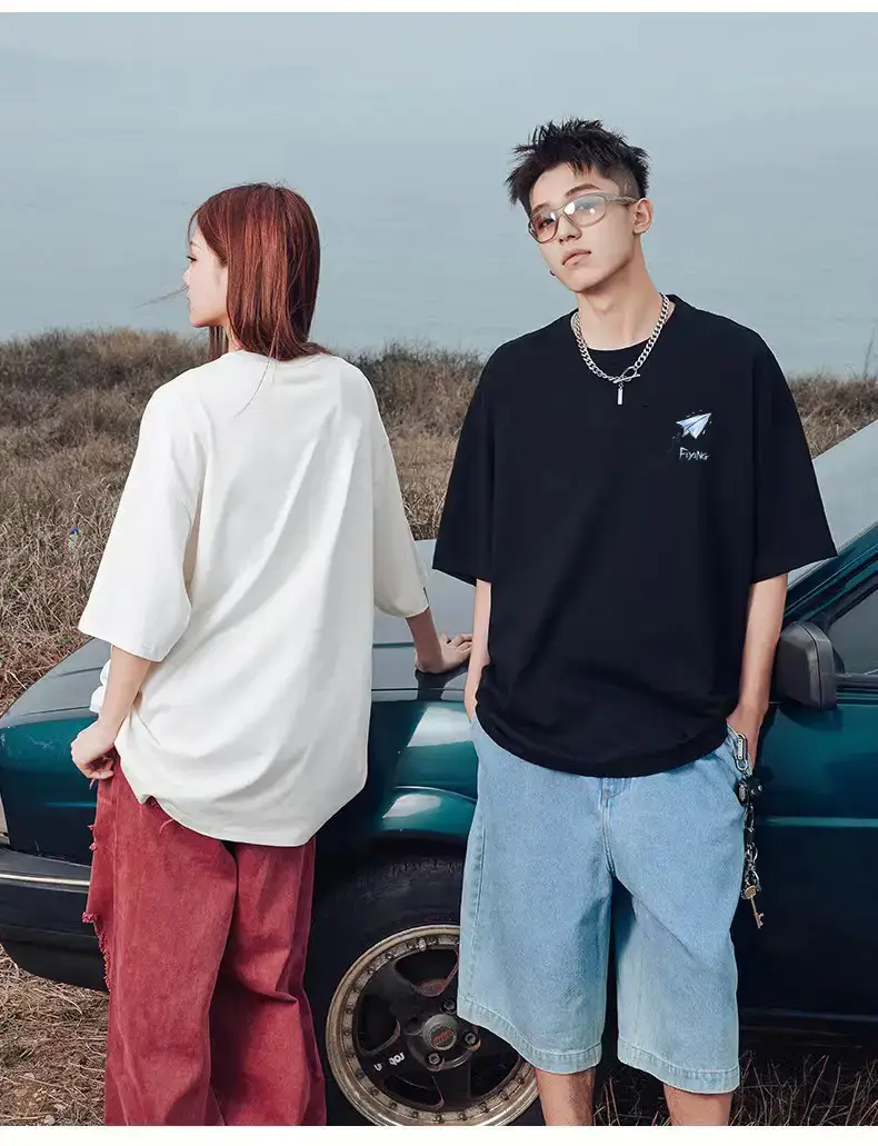 Men Ice Silk Crewneck T-Shirt Black — feature 13