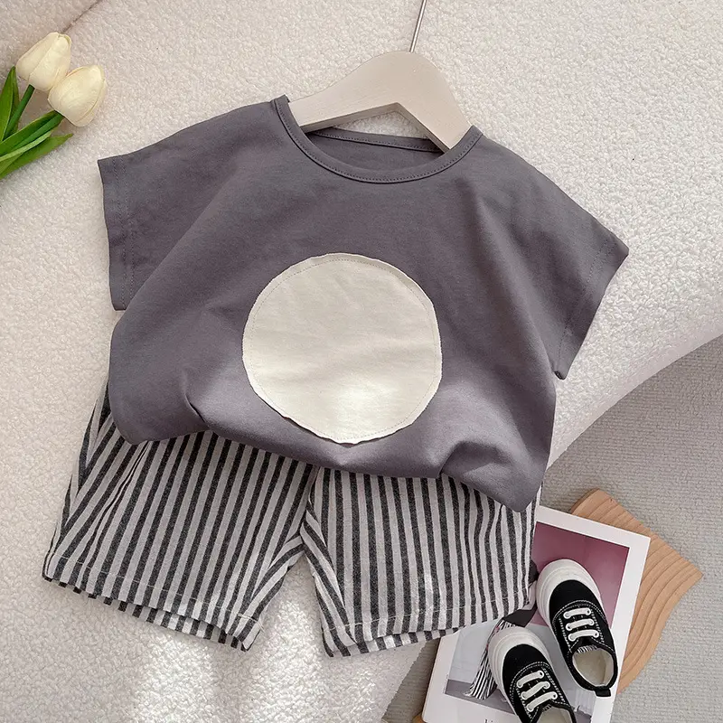 Boys Summer T-Shirt Pants Set Gray Striped Cropped Shorts — feature 1