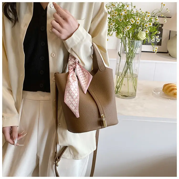 2024 Summer Bucket Bag with Silk Scarf & Matching Pouch — feature 18