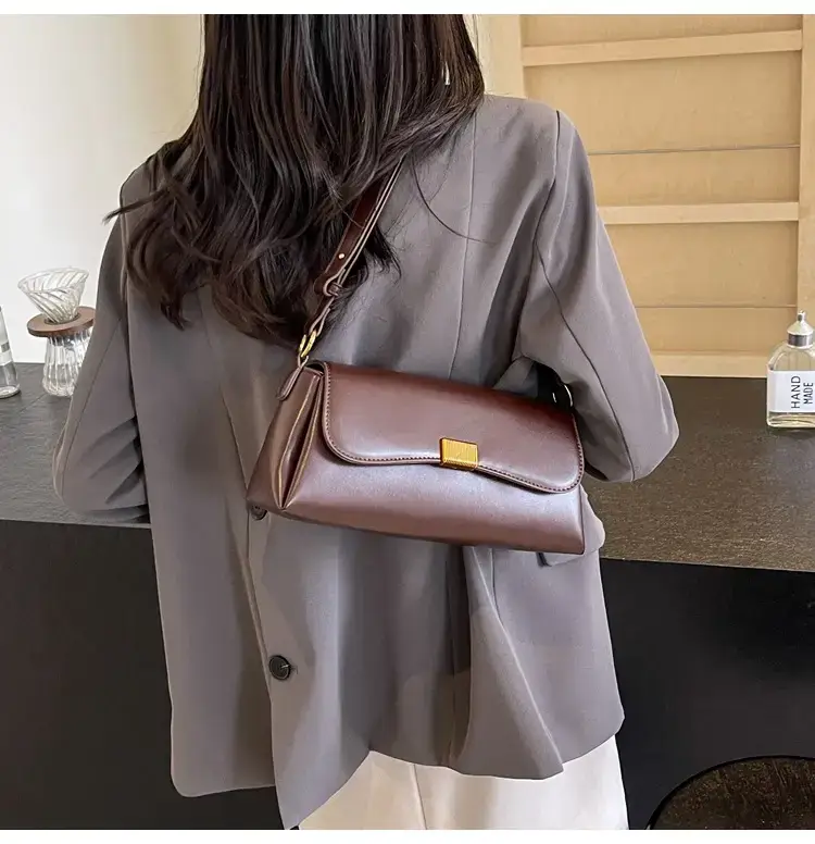 Brown Leather Crossbody Bag for Women 2024 — feature 19
