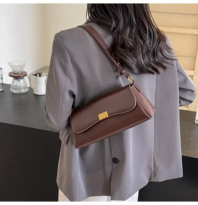 Brown Leather Crossbody Bag for Women 2024 — feature 22