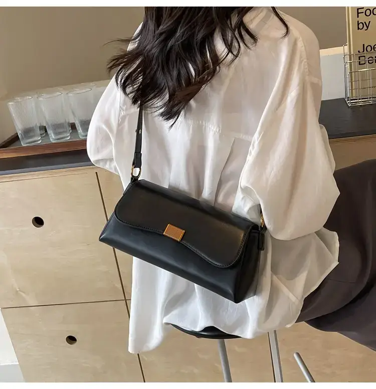 Brown Leather Crossbody Bag for Women 2024 — feature 43
