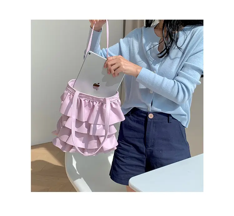 Silver Ruffled Shoulder Bag for Women 2023 — feature 12