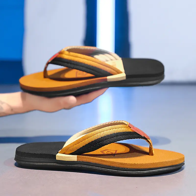 2024 Summer New Men's Flip Flops Fashion Slip-on Lazy Slippers Lightweight Beach Shoes Men's Factory Direct Sale - Image 2