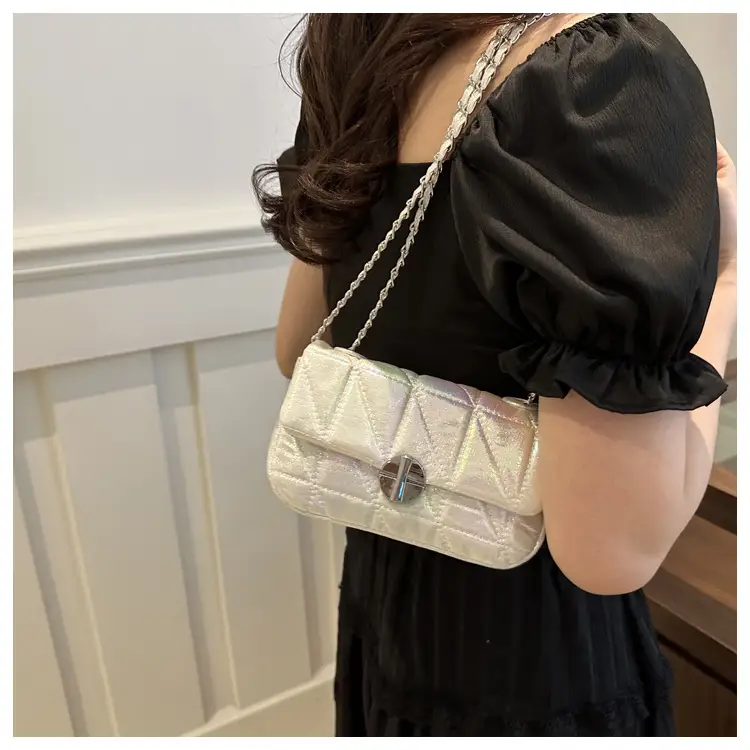 Korean Style Rhombic Silver Crossbody Bag — feature 11