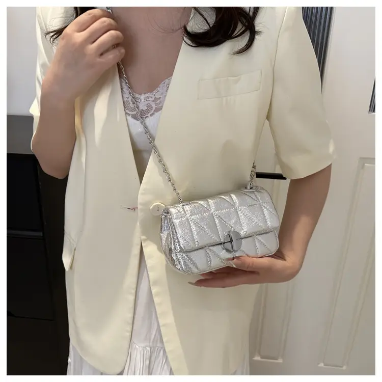 Korean Style Rhombic Silver Crossbody Bag — feature 19