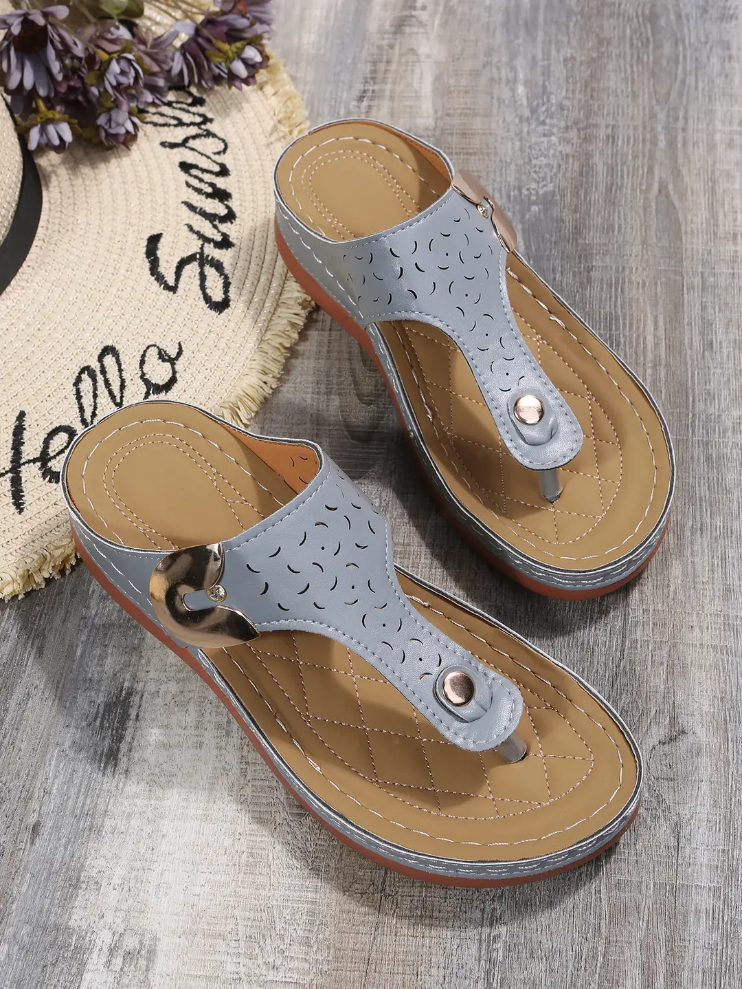 Foreign Trade Large Size Slippers for Women Summer New European and American Fashion Wedge Flip-Flops Outer Wear Beach Slippers for Women — feature 9