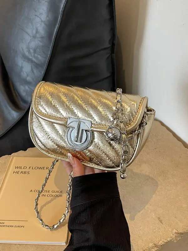 2026 Silver Lock Chain Crossbody Bag for Women - Image 7