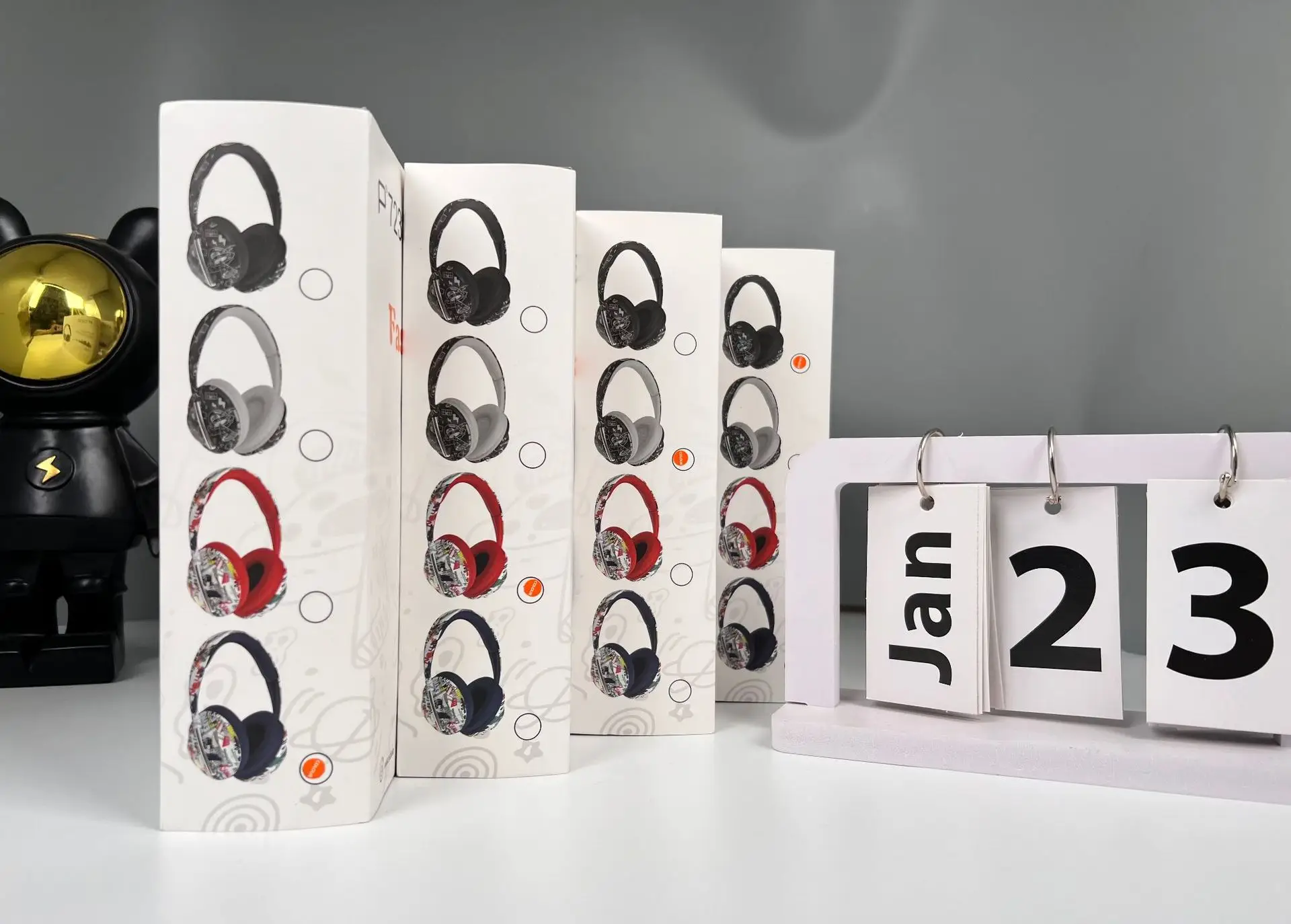 Trendy P7233 Bluetooth Headset with Colorful Design β feature 3