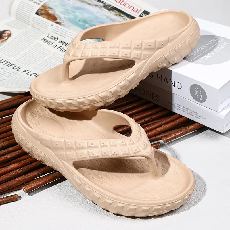 Cross-border flip-flops men's summer new men's and women's sandals plus size tide shoes outdoor beach shoes flip-flops wholesale