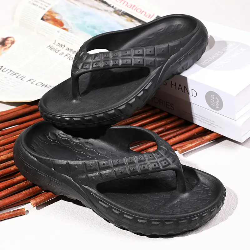 Cross-border flip-flops men's summer new men's and women's sandals plus size tide shoes outdoor beach shoes flip-flops wholesale