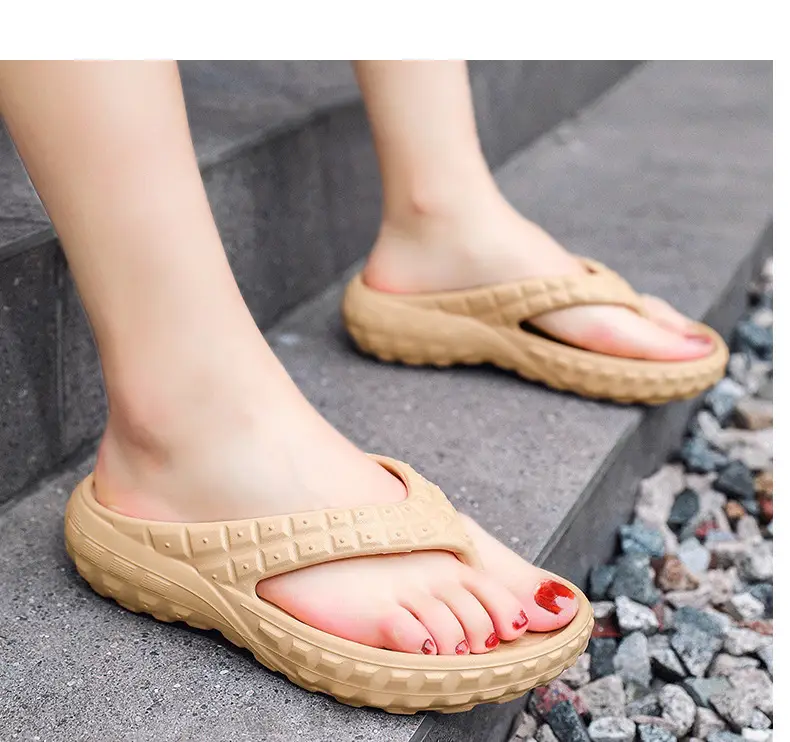 Cross-border flip-flops men's summer new men's and women's sandals plus size tide shoes outdoor beach shoes flip-flops wholesale — feature 24