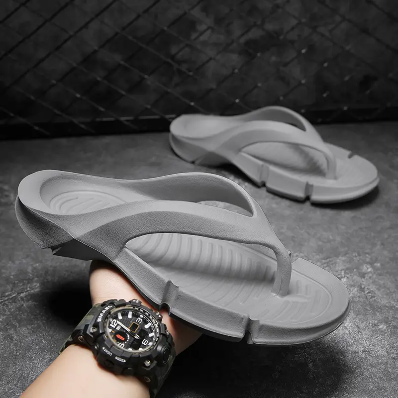 Summer Men's Slippers New Beach Shoes Flip Flops Fashion Couple Casual Slippers Outdoor Men's and Women's Slippers