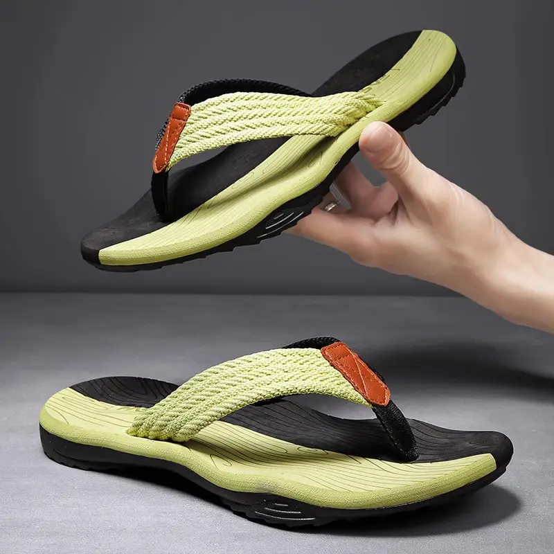 Flip-flops for Men 2024 New Summer Outer Wear Non-slip Wear-resistant Rubber Sandals Men's Sports Beach Vietnamese Slippers