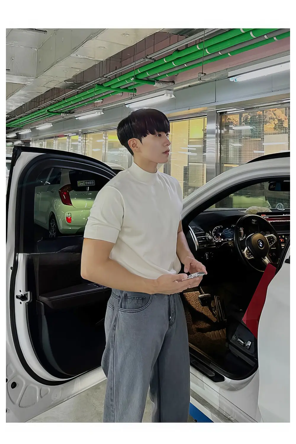 Men Black Half-Turtleneck Knitted T-Shirt Slim Fit — feature 12