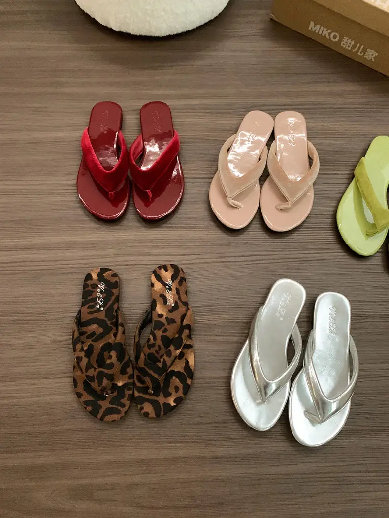 Flat Slippers Women's Summer Outer Wear New Korean-style Flip-flops French Retro Dress Elegant Toe Sandals — feature 5