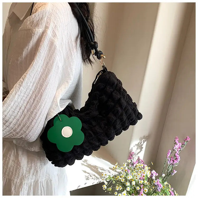Korean Style Pleated Shoulder Crossbody Bag Green White — feature 15