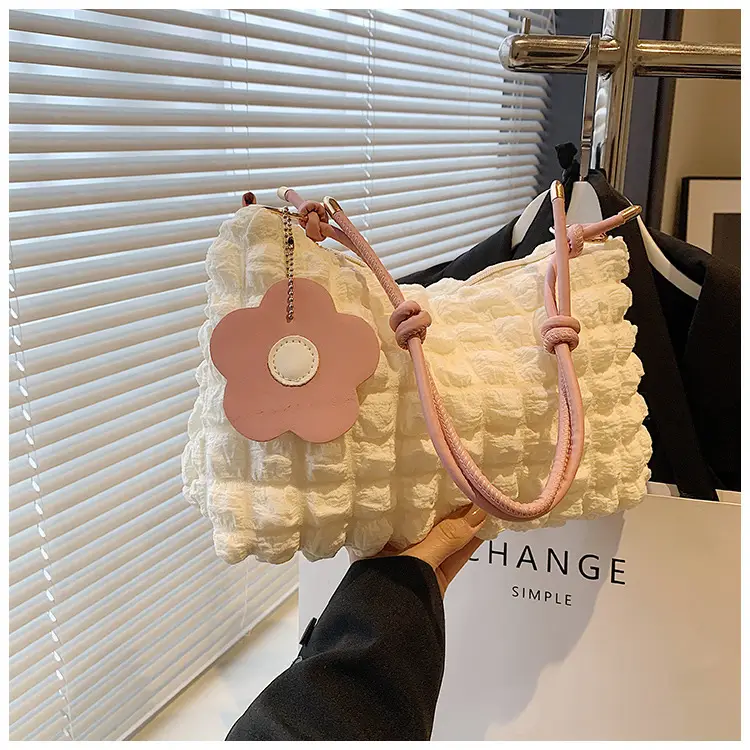 Korean Style Pleated Shoulder Crossbody Bag Green White — feature 21