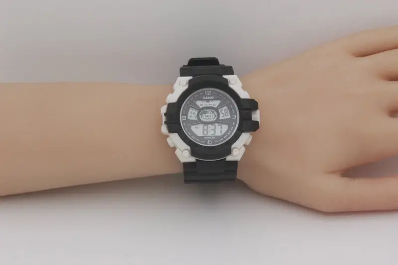 Luminous Kids Digital Watch with Waterproof Ring — feature 14