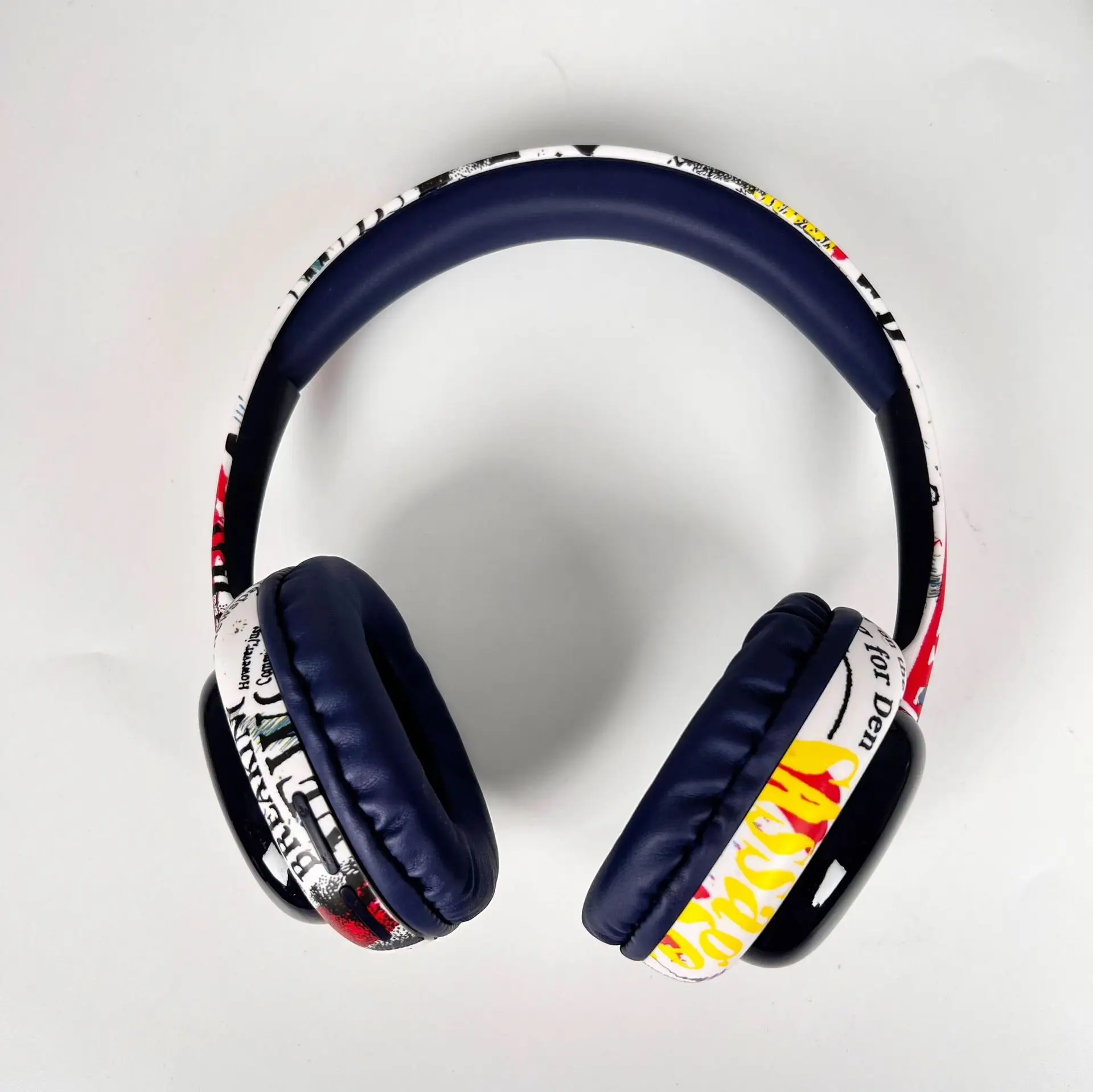 Wireless Over-Ear Headphones Bluetooth 5.3 Silver Cartoon Graffiti - Image 3