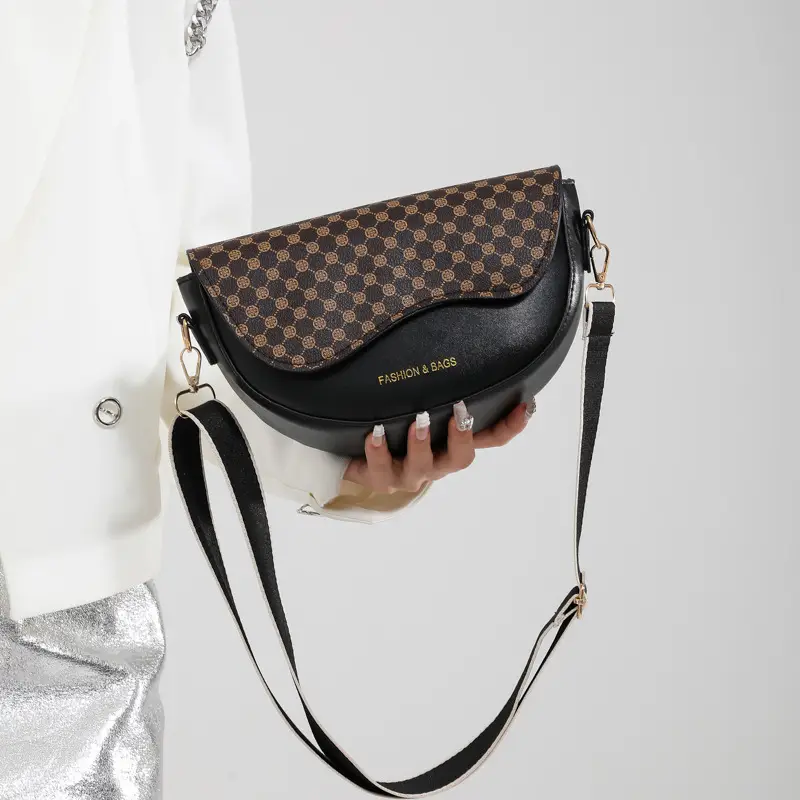 Korean Vintage Leopard Print Saddle Bag for Women - Image 7