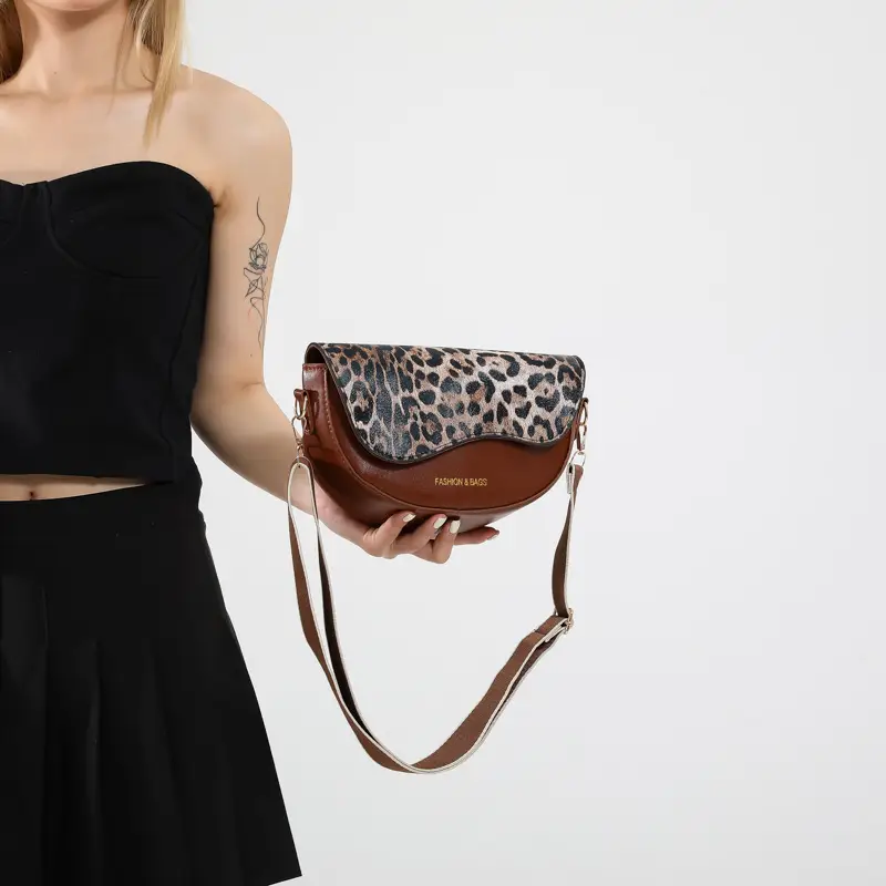 Korean Vintage Leopard Print Saddle Bag for Women — feature 10