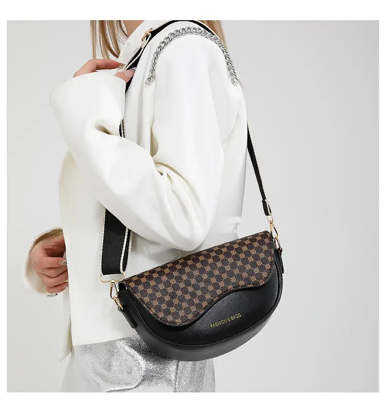 Korean Vintage Leopard Print Saddle Bag for Women — feature 17