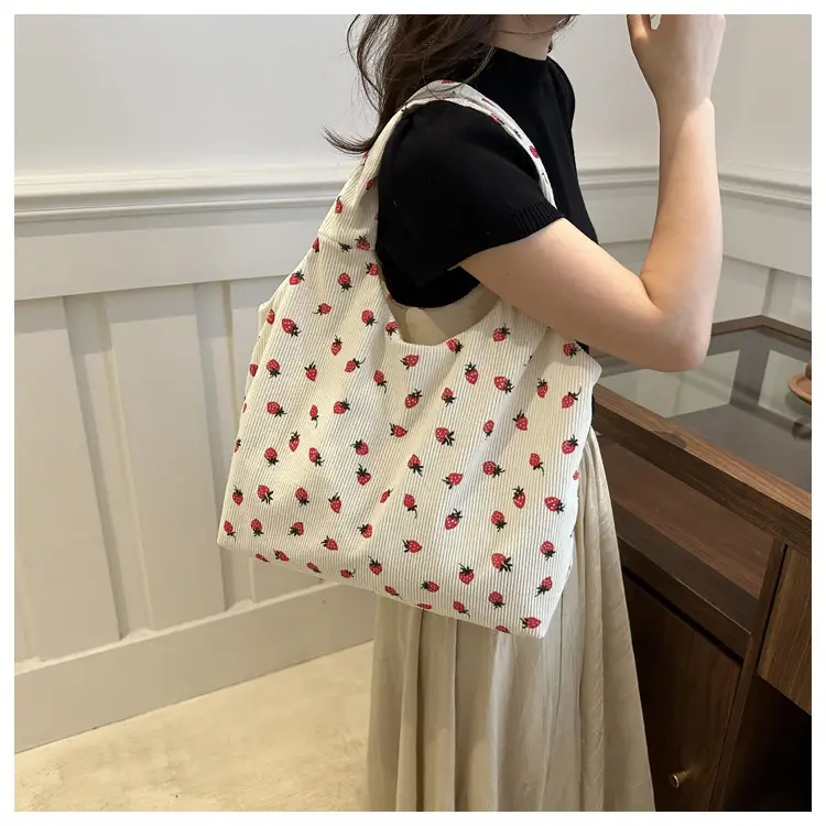 Women's Black Floral Flannel Shoulder Bag Large Capacity — feature 10