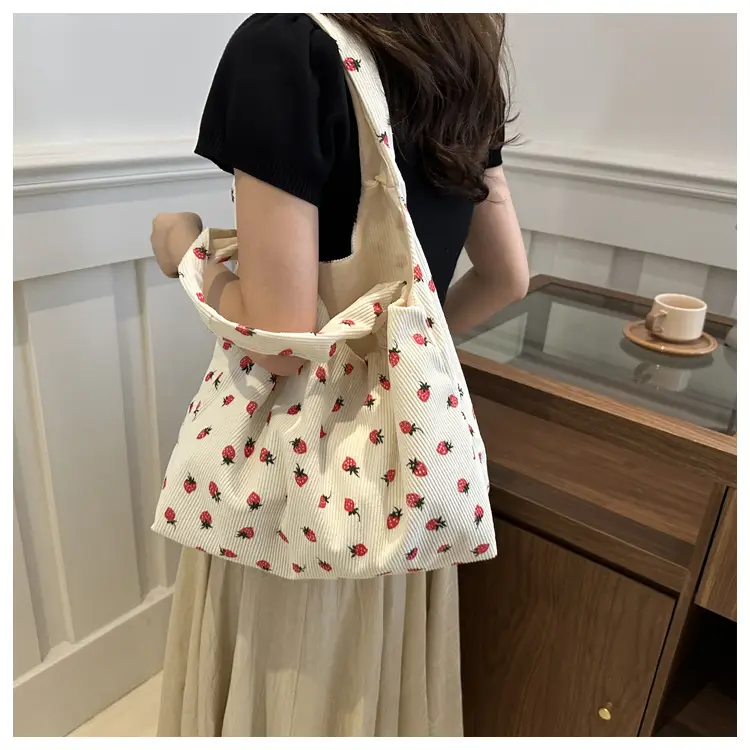 Women's Black Floral Flannel Shoulder Bag Large Capacity — feature 12