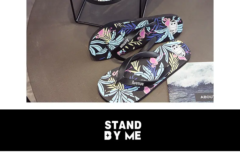 Summer Flip Flops Men's Trendy Panda Theme Beach Men's 2024 New Outdoor Wear Sandals Men's Slippers — feature 12