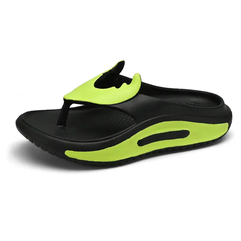 Flip-flops men's summer latest outdoor wear non-slip deodorant soft bottom flip-flops outdoor leisure beach slippers - Image 5