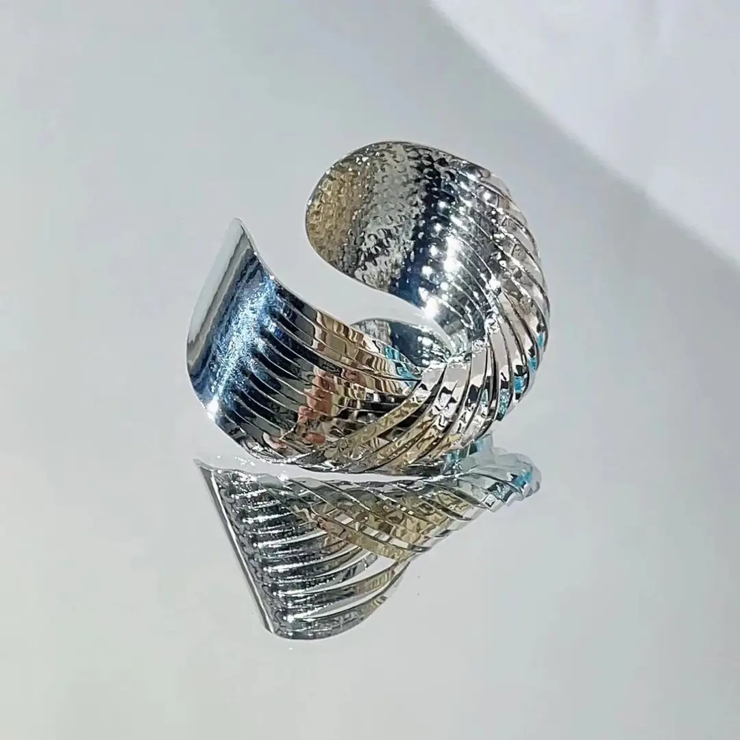 Spice Girl Cross Wrap Irregular Opening Couple Bracelet Retro High-end Unique Twist Bracelet Fashion Arm Ring