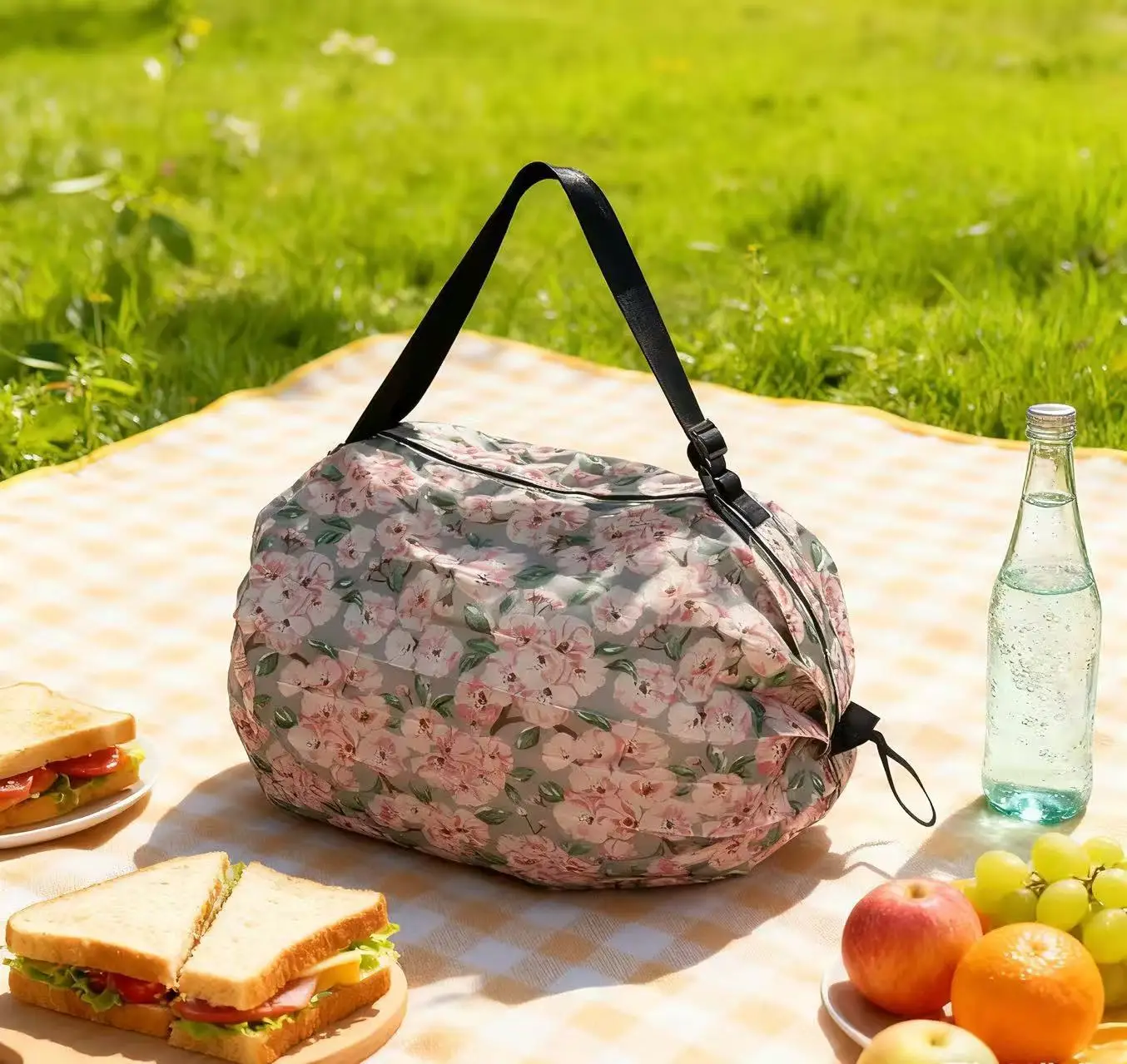 Green Foldable Tote Bag for Women, Large Capacity, Roll-Up Design — feature 37