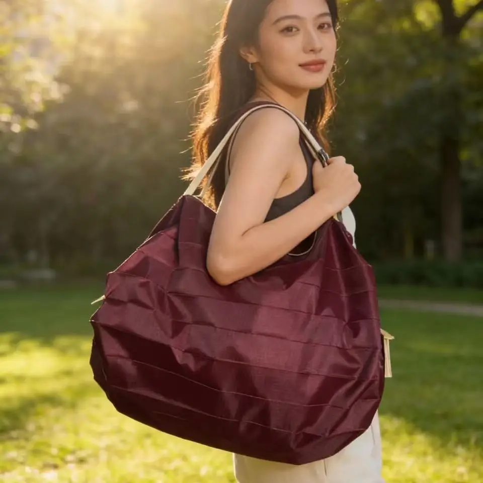 Green Foldable Tote Bag for Women, Large Capacity, Roll-Up Design - Image 15