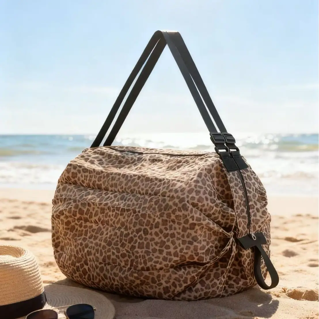 Green Foldable Tote Bag for Women, Large Capacity, Roll-Up Design - Image 19