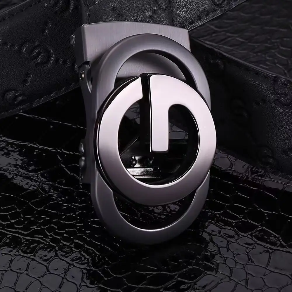 Men's Embossed Leather Belt with Buckle for Business & Commuting - Image 9