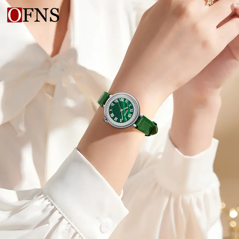 Women's Quartz Watch with Diamond Dial & Waterproof - Image 8