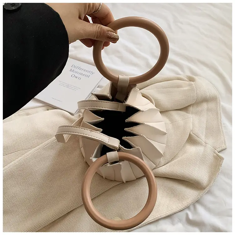 2026 Summer Pleated Bag for Women Crossbody Mobile — feature 39