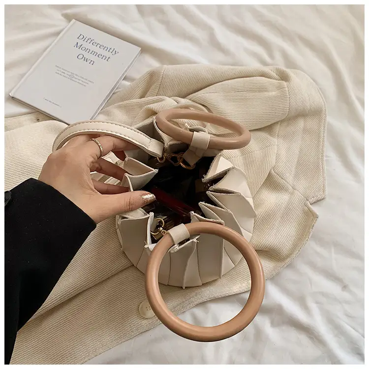 2026 Summer Pleated Bag for Women Crossbody Mobile — feature 40