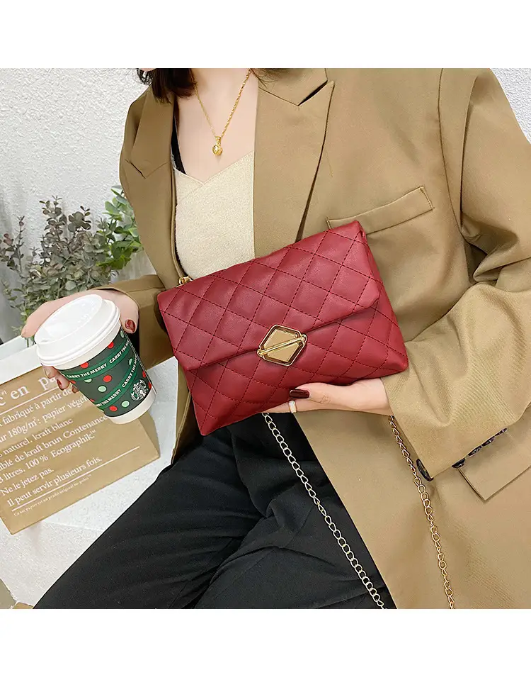 Ice Cream Lock Chain Crossbody Bag 2024 New Fashion — feature 20