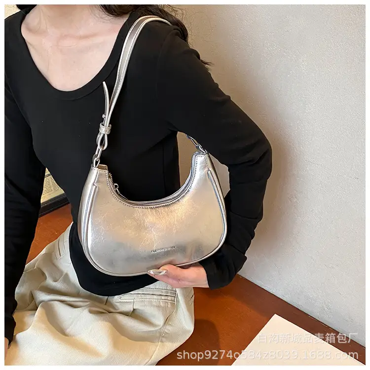 White French Niche Crossbody Bag for Women — feature 16