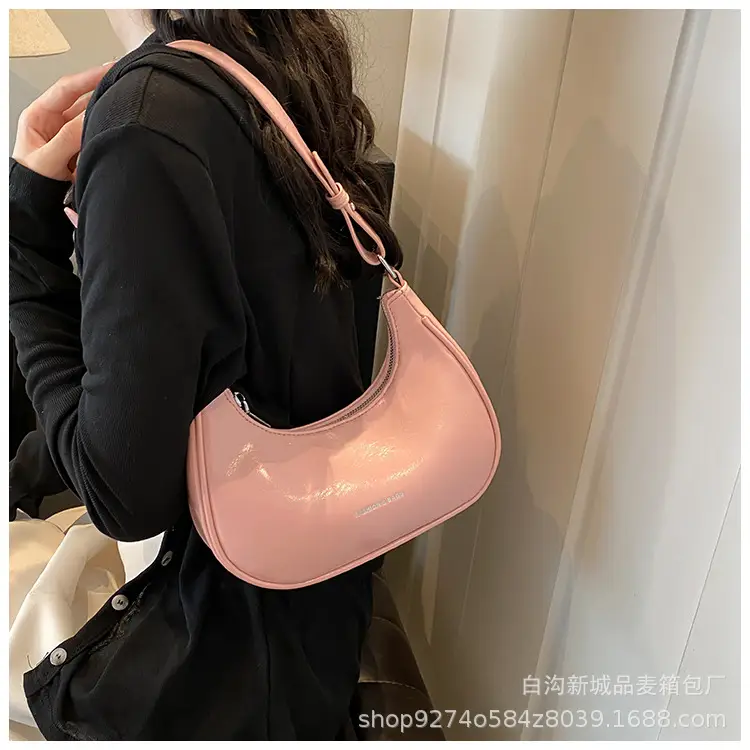 White French Niche Crossbody Bag for Women — feature 19